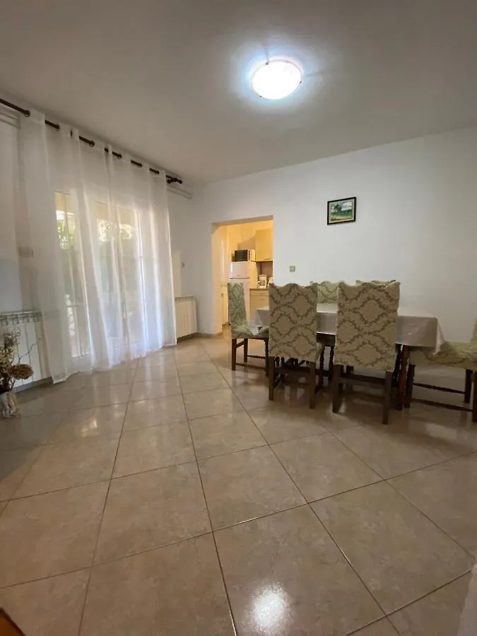 Apartments Ljubica Kampor