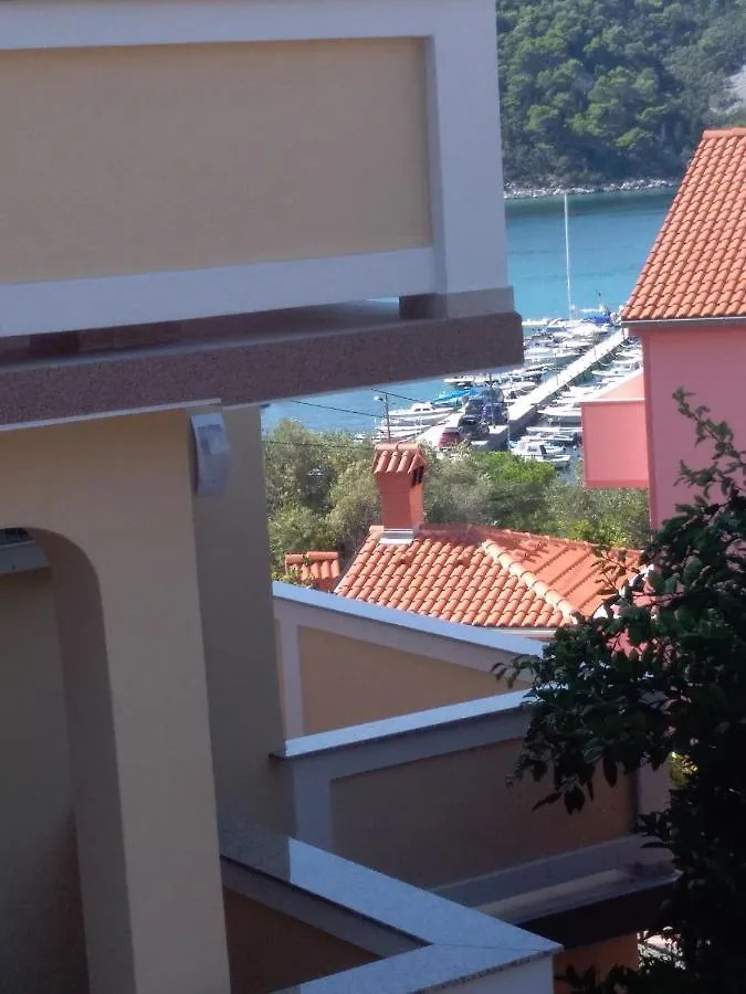 Apartments Ljubica Kampor